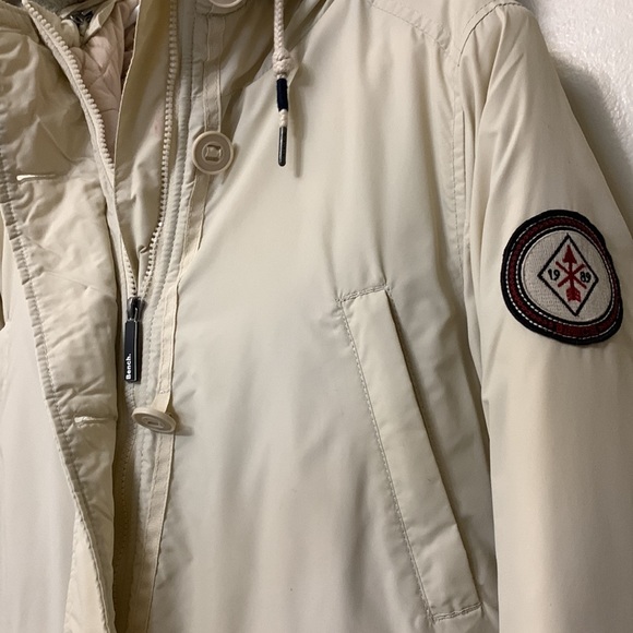 Bench Winter Jacket - Picture 4 of 9